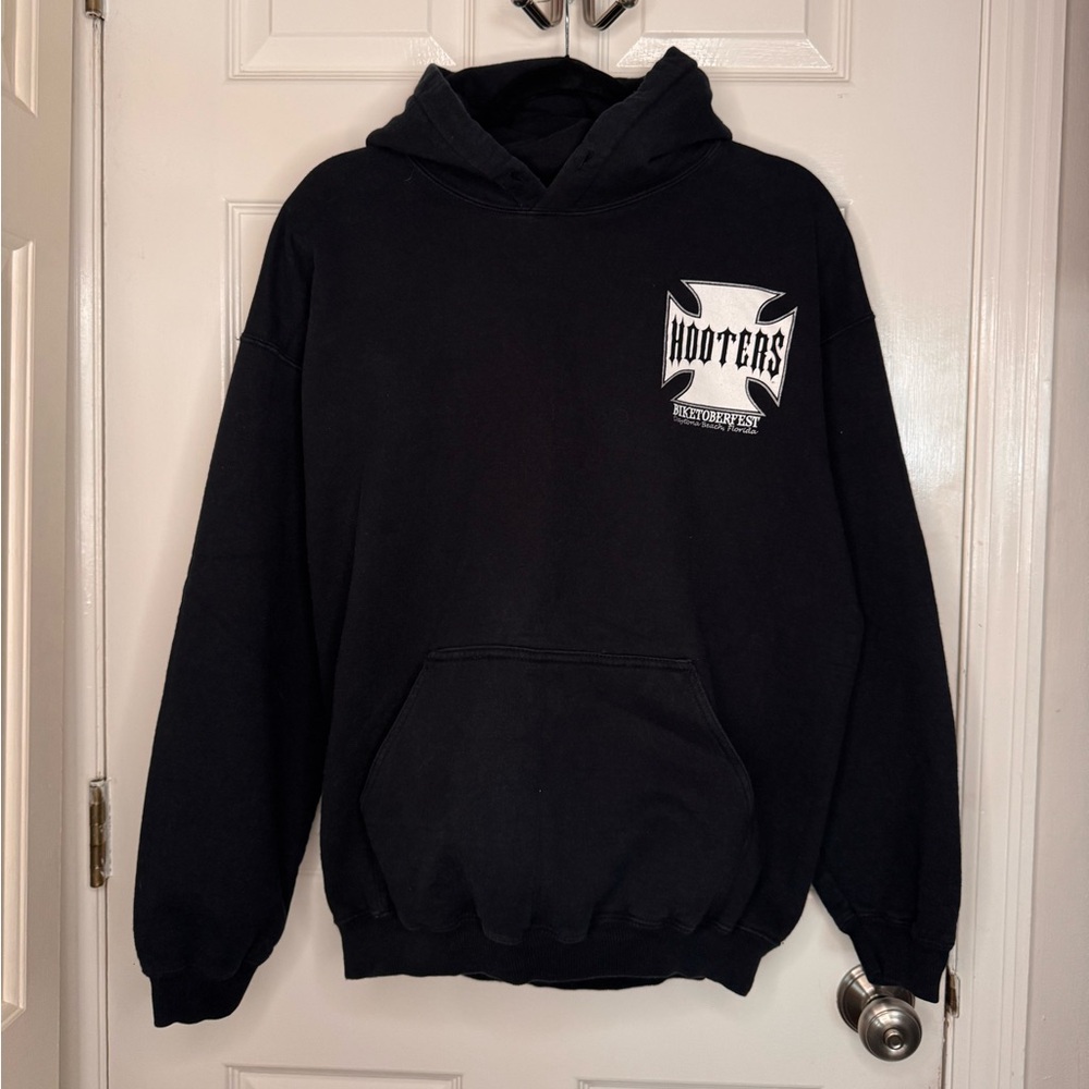 RARE VINTAGE Hooters Biketoberfest Hoodie for Men